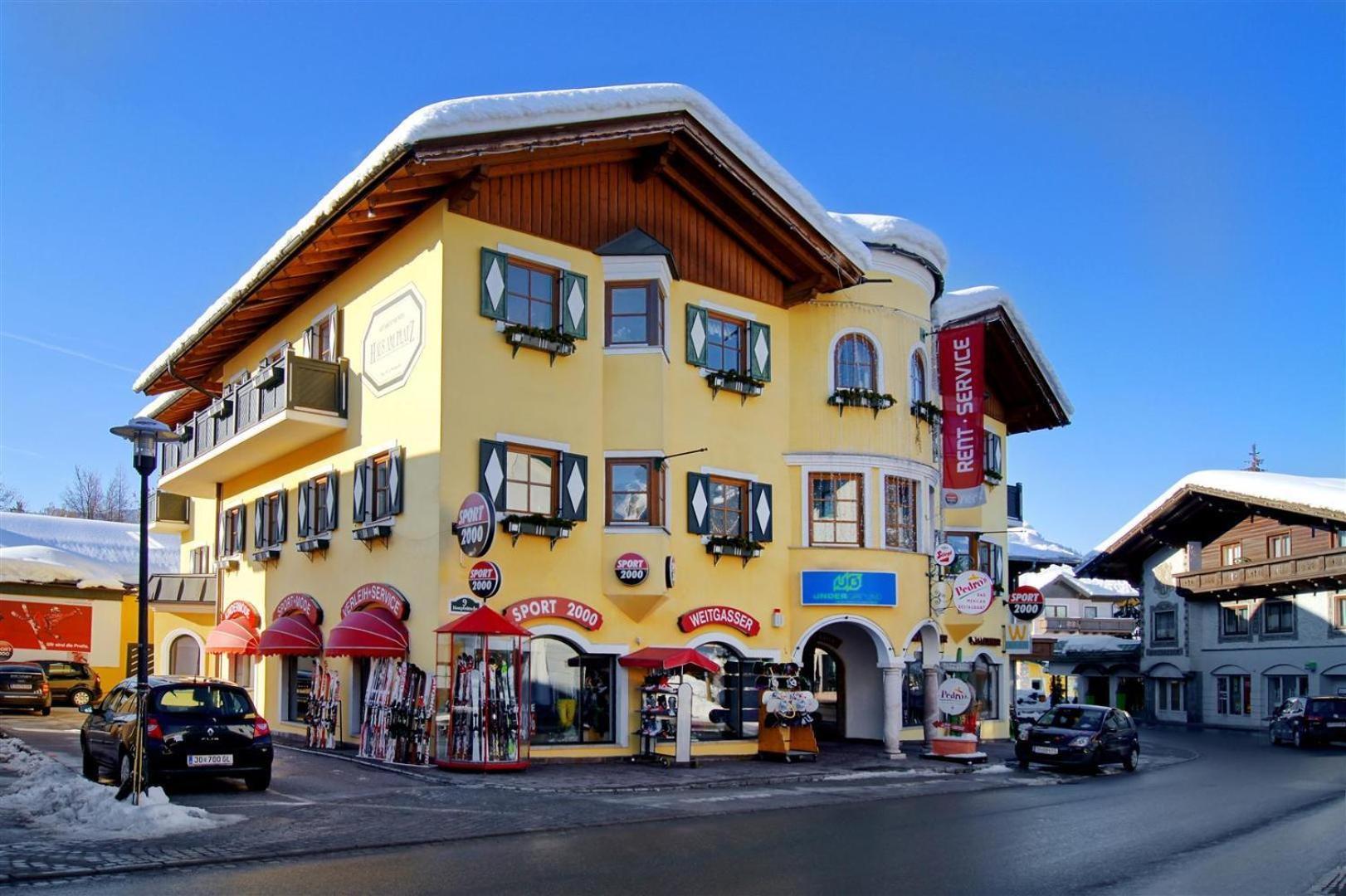 Haus Am Platz - Weitgasser Altenmarkt im Pongau Luaran gambar