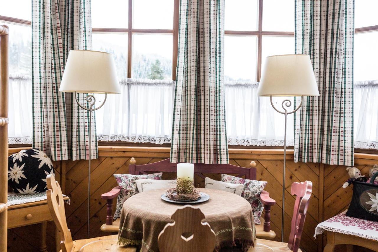 Haus Am Platz - Weitgasser Altenmarkt im Pongau Luaran gambar